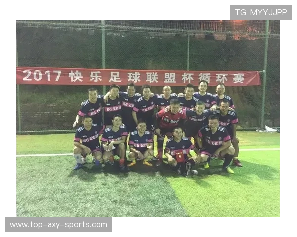 重庆足球队团队协作的力量与魅力探讨